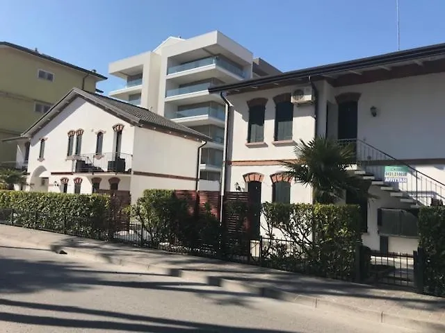 Casette Baradel - Agenzia Caorle Apartman